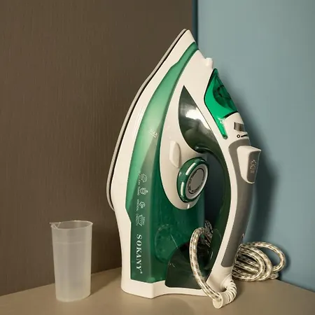 Circle Center Aparthotel 4*