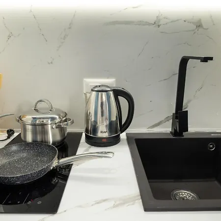 Апарт-отель Circle Center