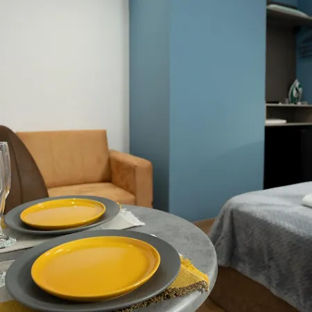 Circle Center Апарт-отель Тирана