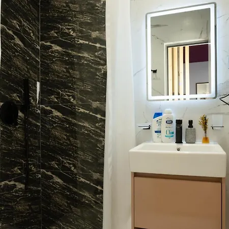 Aparthotel Circle Center Tirana