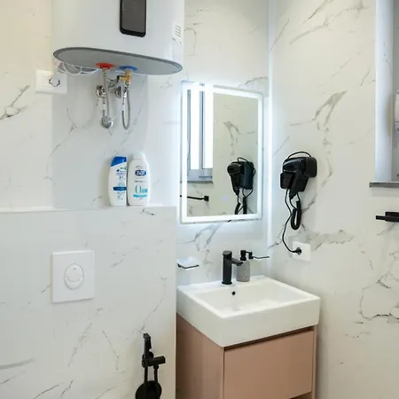 Апарт-отель Circle Center Тирана