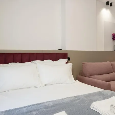 Апарт-отель Circle Center