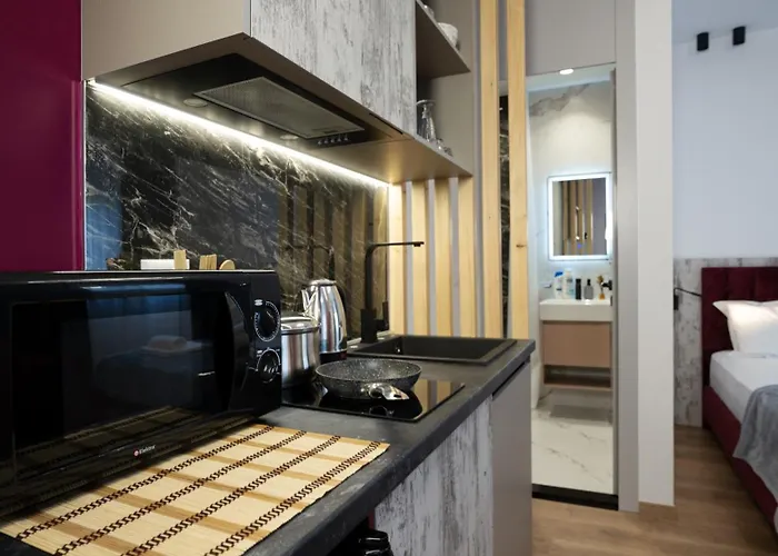 Circle Center Tirana