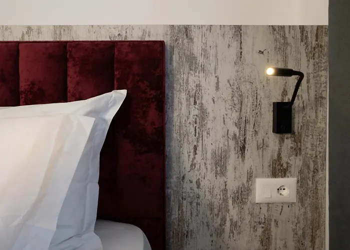 Circle Center Aparthotel Tirana