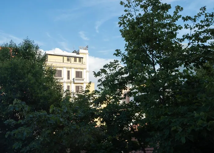 Circle Center Tirana