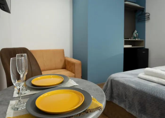 Circle Center شقة فندقية تيرانا