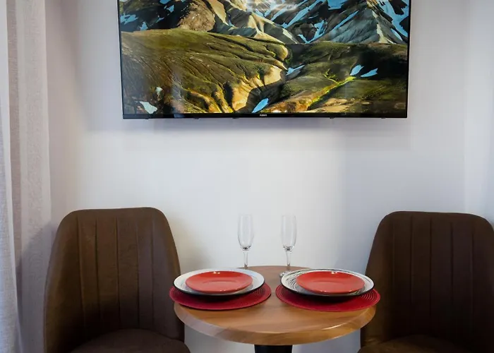 Circle Center 4* تيرانا