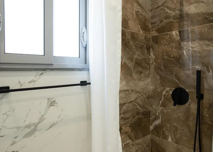 Circle Center شقة فندقية 4*