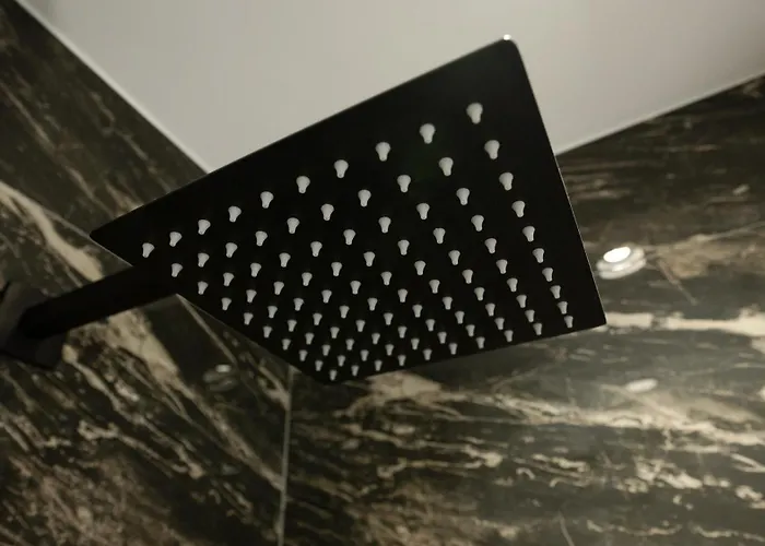 Circle Center Tirana